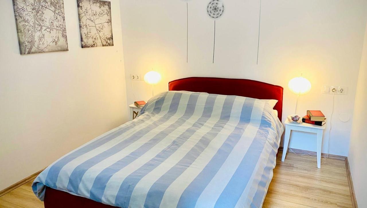 Bilini Garden Apartment Pula Exterior photo